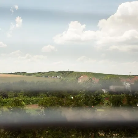 Detsky Svet Nedaleko Kravi Hory * Bořetice