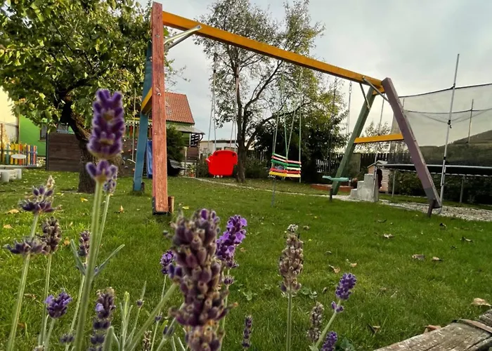 Dětský Svět Nedaleko Kraví Hory Bořetice